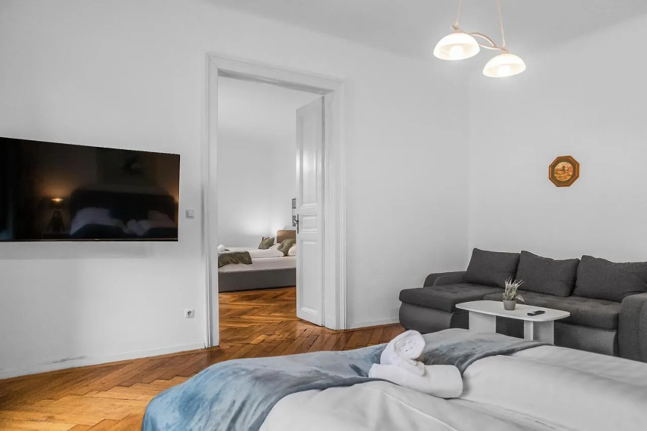 Apartament Roomy 2Br Apt. Near Akh -Perfect For Longstays Wiedeń