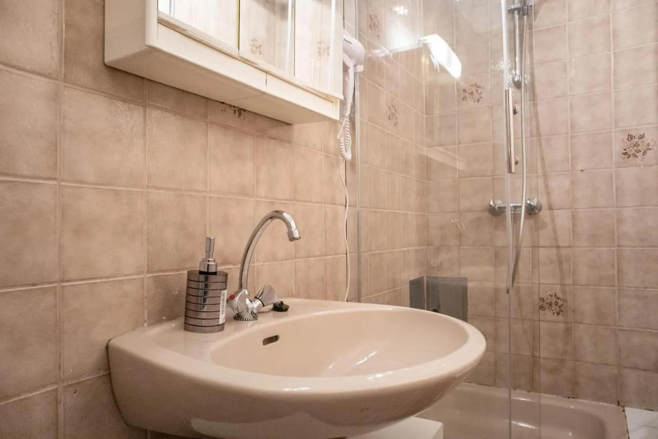 Apartment Roomy 2Br Apt. Near Akh -Perfect For Longstays Vienna